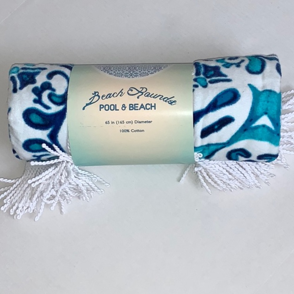 NWT Beach Rounds Oeko-Tex Beach Towel Round Pool Towel 65 in Diameter